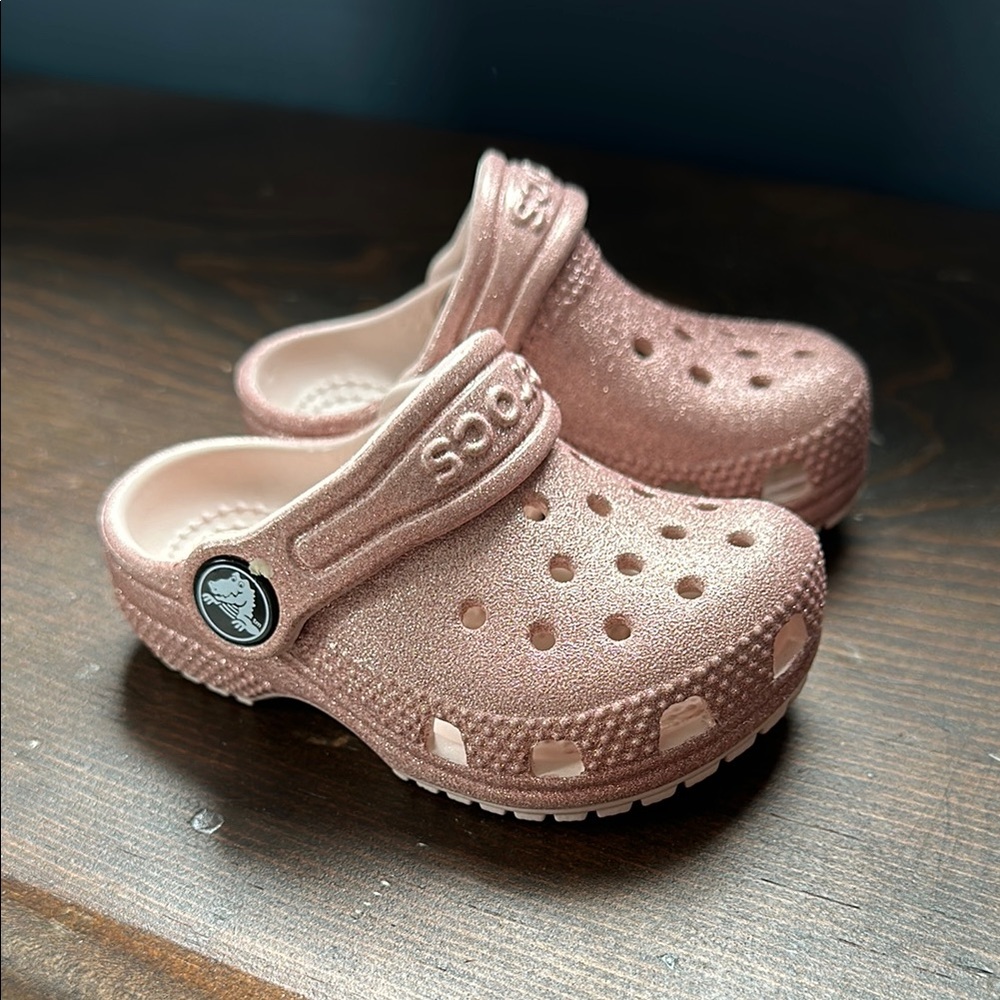 Toddler Pink Glitter Crocs